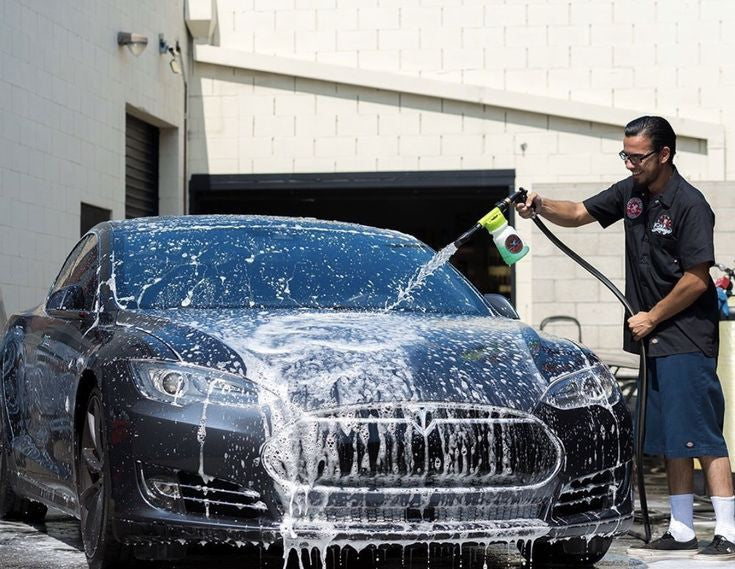 Full Car Wash